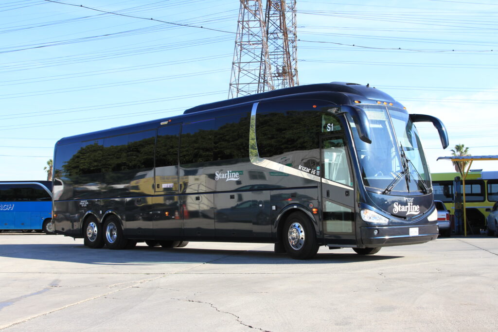 Deluxe coach up to 58 passengers